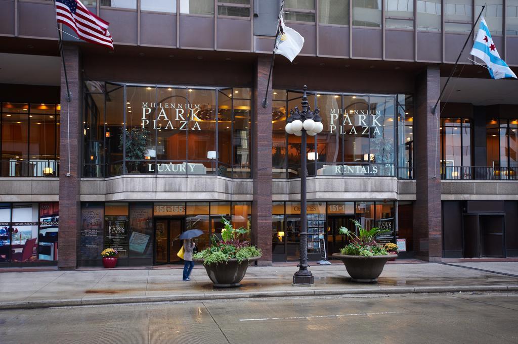 Oakwood At Millennium Park Plaza Aparthotel ชิคาโก ภายนอก รูปภาพ